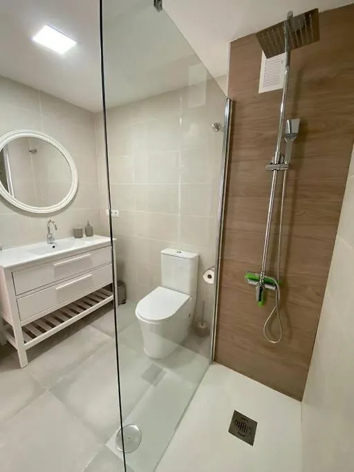 Stylish Seaside 3 Bed Apartment With Terrace + Sea View Benalmádena